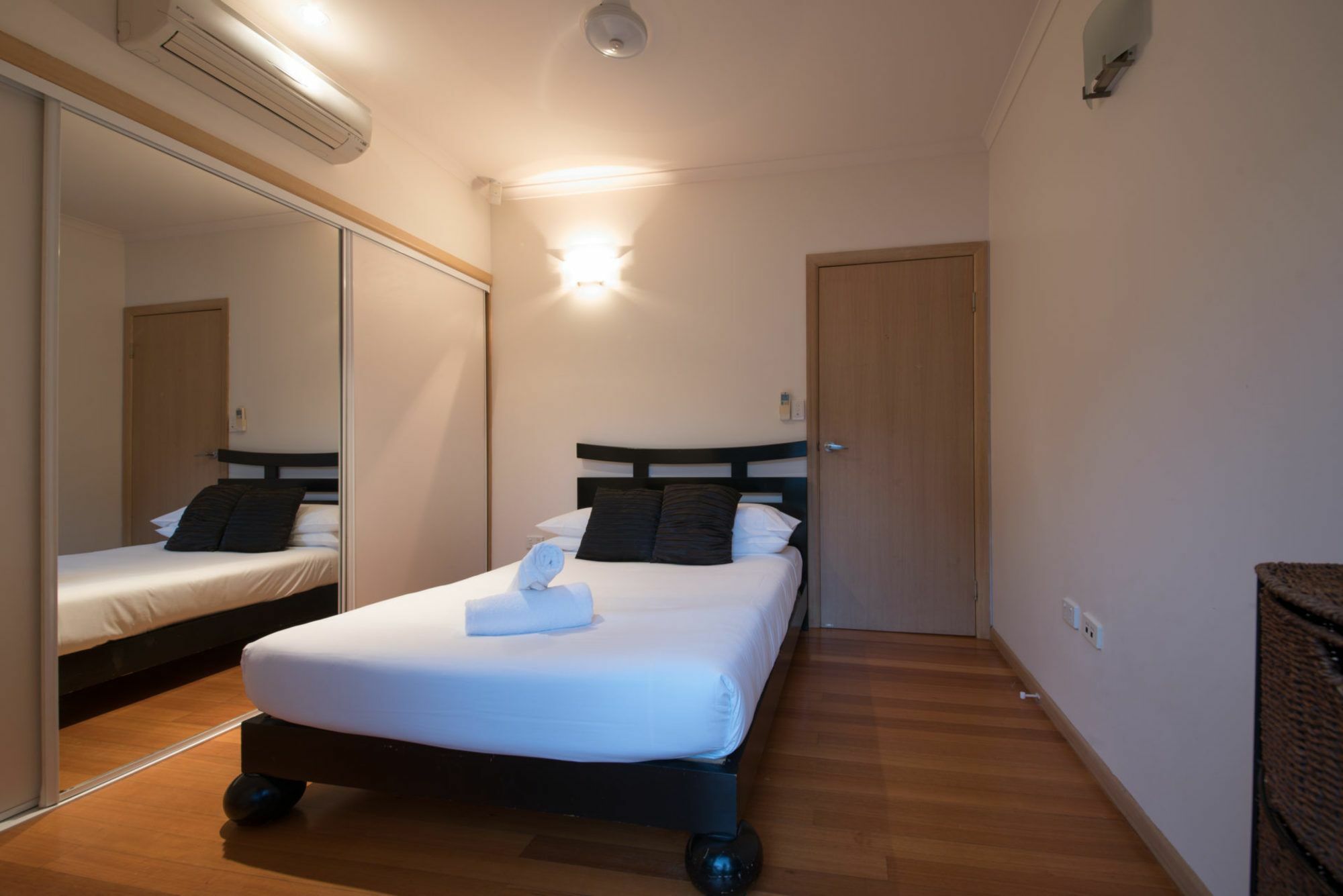 Bella Vista On Nara Pets Welcome Еърли Бийч Екстериор снимка